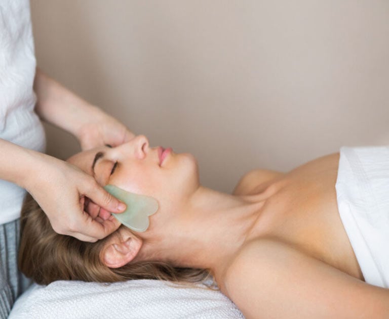 SUNSHINE COSMETIC CLINIC & MEDI SPA