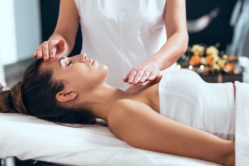 What is Holistic Therapy